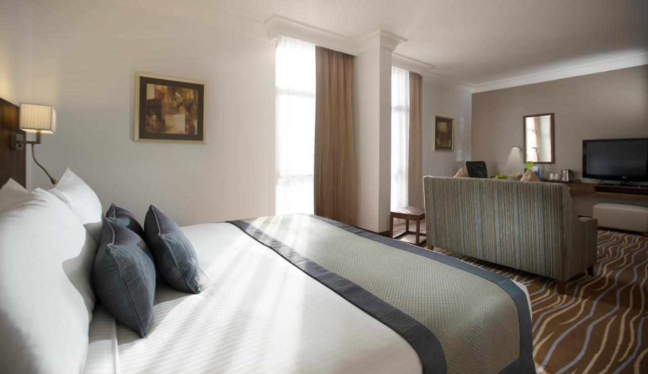 Hotel Copthorne Downtown By Millennium 4*