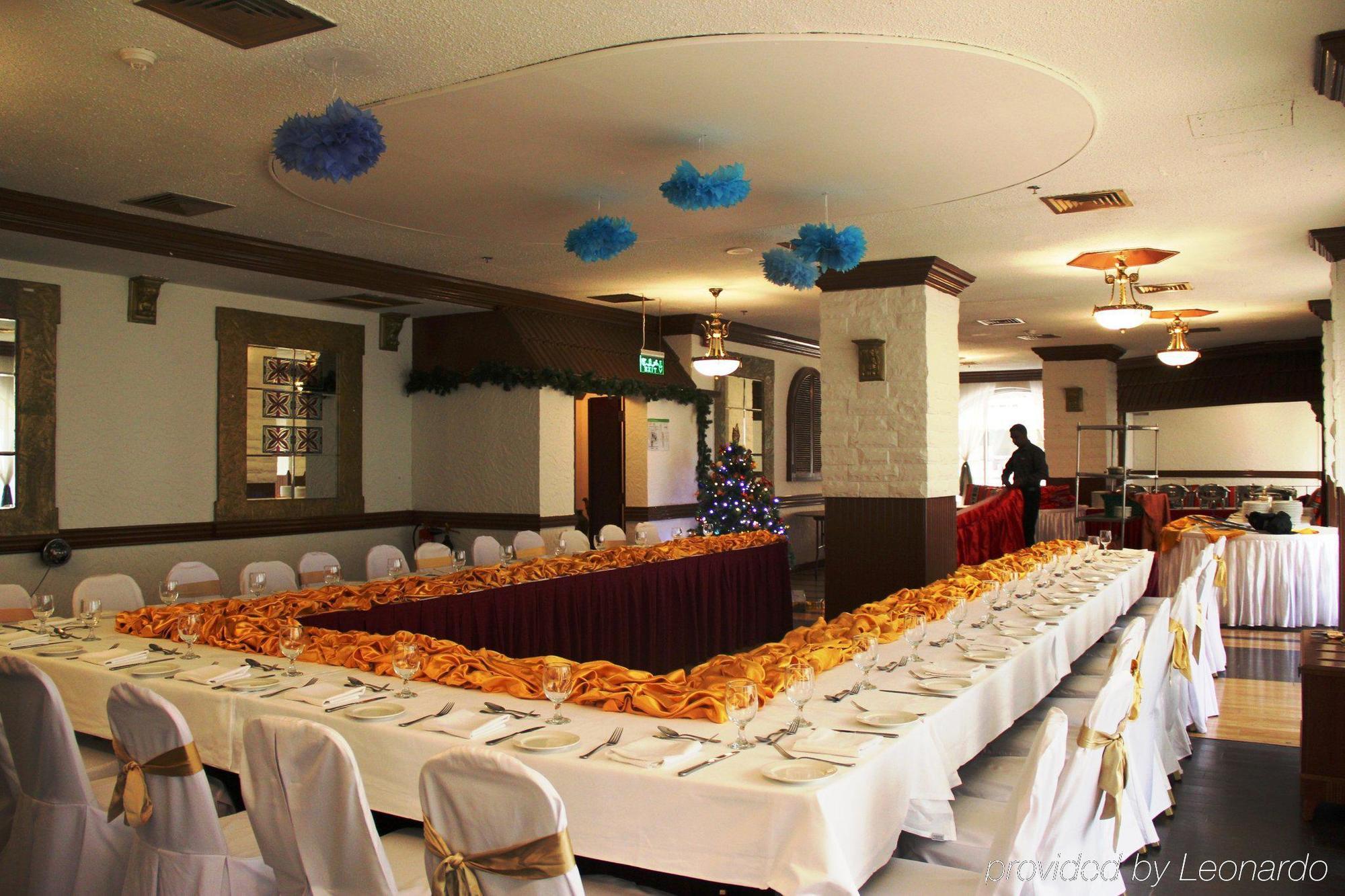 Copthorne Downtown By Millennium Hotel 4*